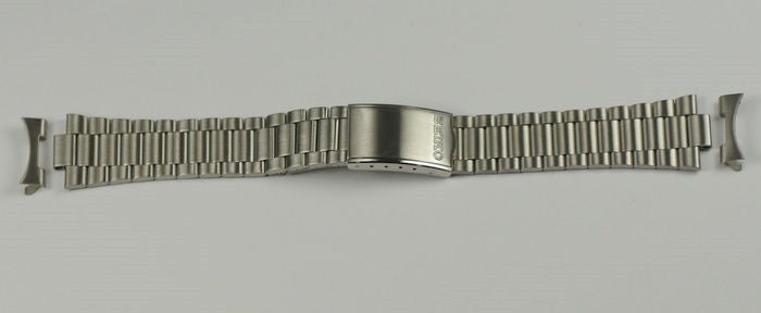 Original genuine seiko bracelet strap B1375S curved end links 19mm lugs straps
