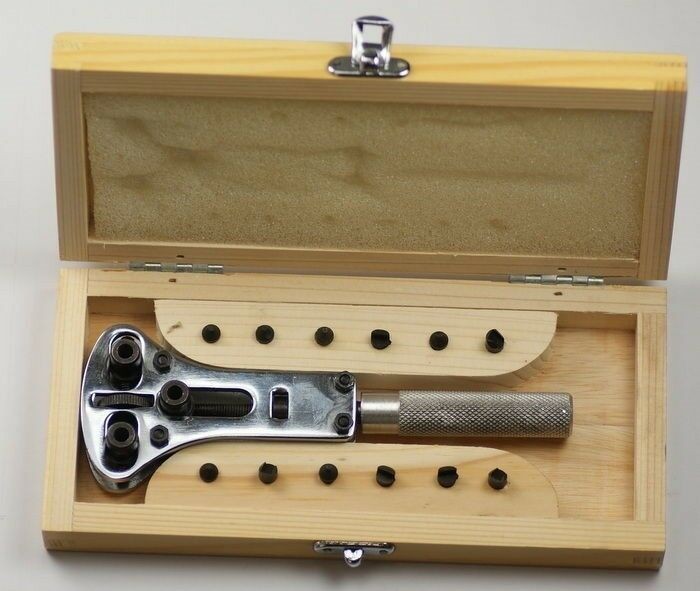 QUALITY Watch Repair Back Case screw Cover Opener Tool  Battery Change wood case