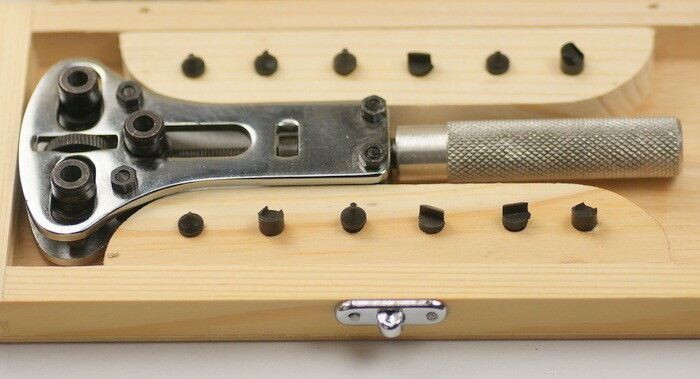 QUALITY Watch Repair Back Case screw Cover Opener Tool  Battery Change wood case