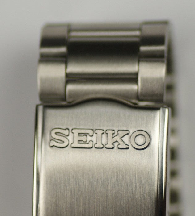 Original genuine seiko bracelet strap B1375S curved end links 19mm lugs straps