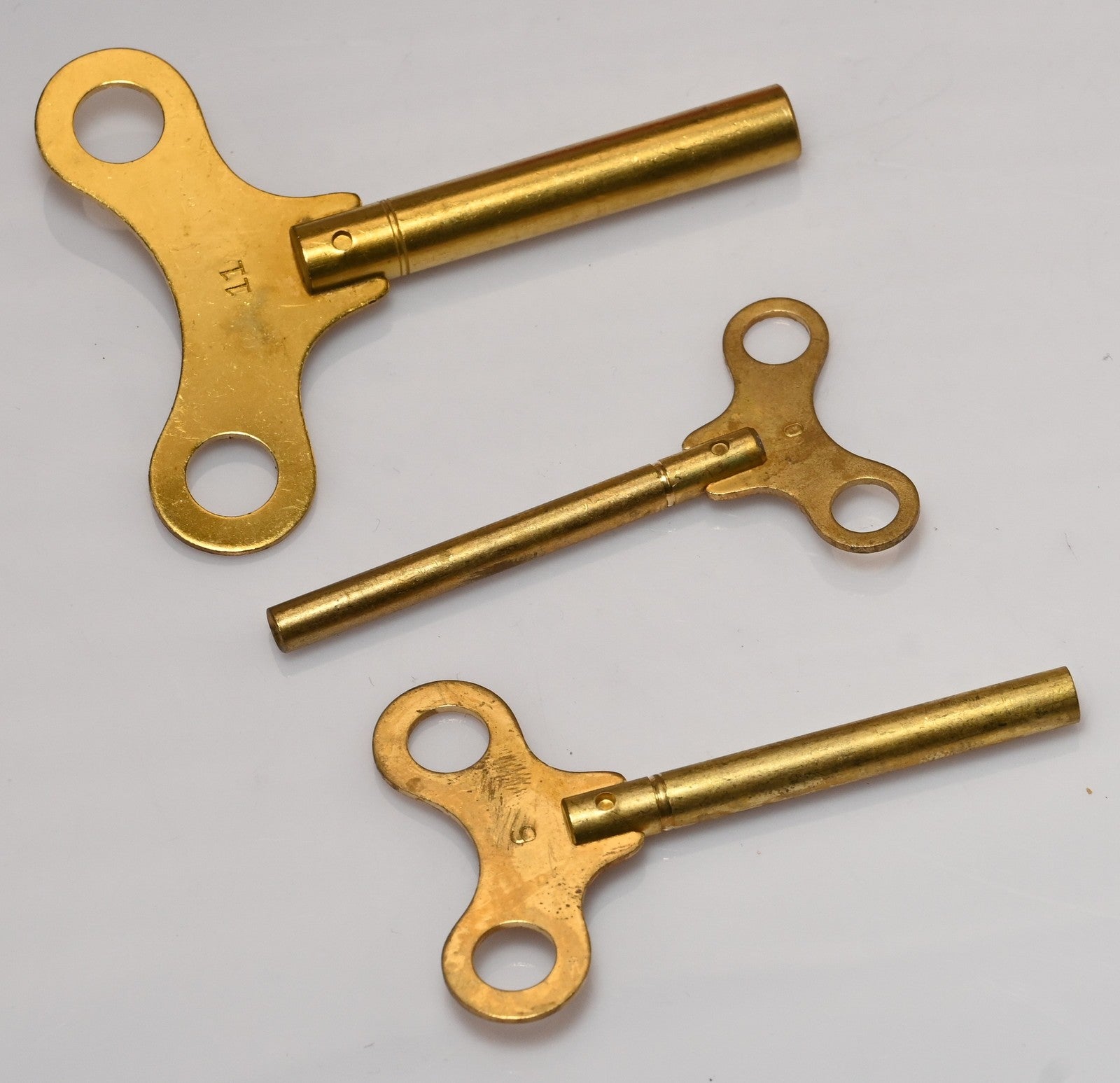 Long Shank Brass Clock Winding Crank Key - Longcase Grandfather - Size 00 to 12