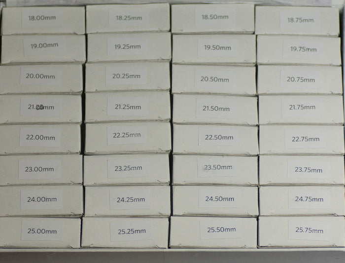 WHOLESALE 384x Mineral glass watch crystal 18mm - 25mm FLAT 1mm crystals small