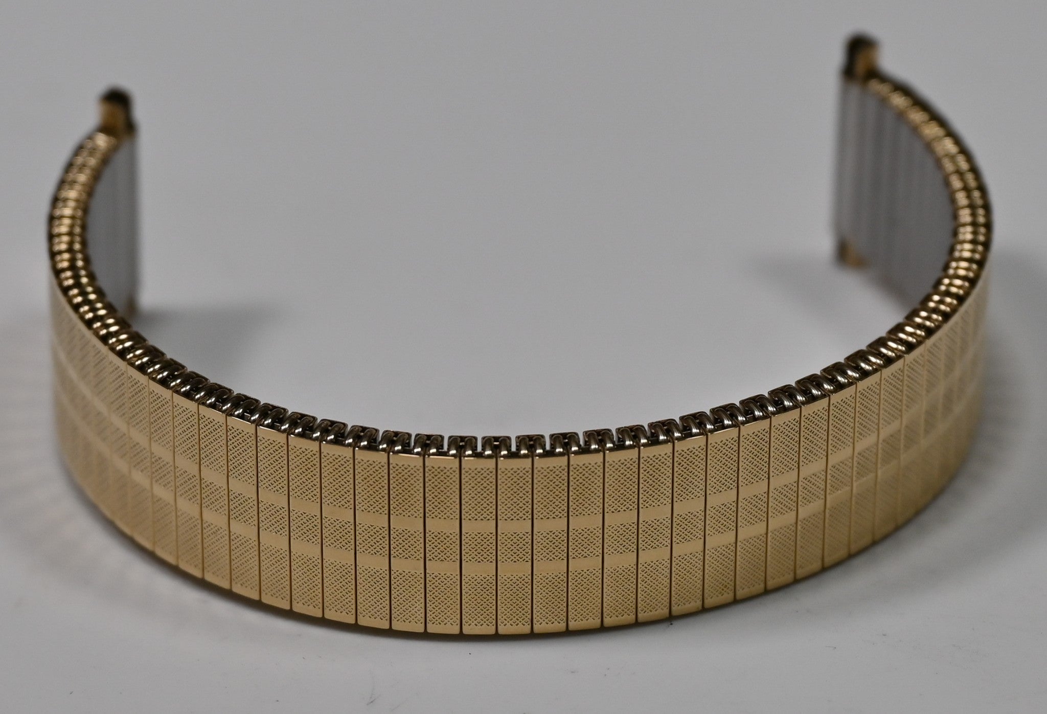 Stretchy Expandable Watch Strap Bracelet Gold Plated Steel 18mm-22mm Expander