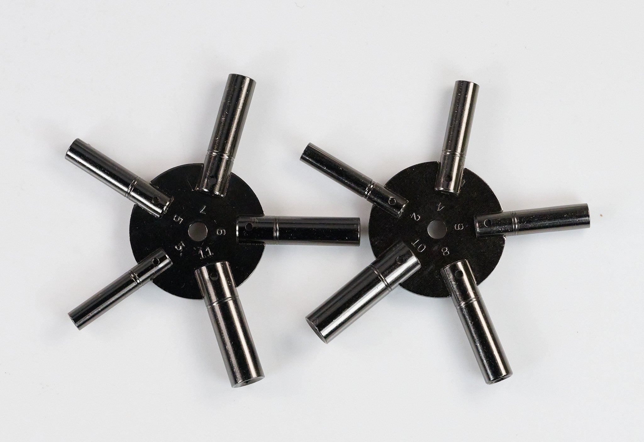 2x All Sizes Clock Winding Keys Spider Star Key Wind Black Odd Even Size 2-11