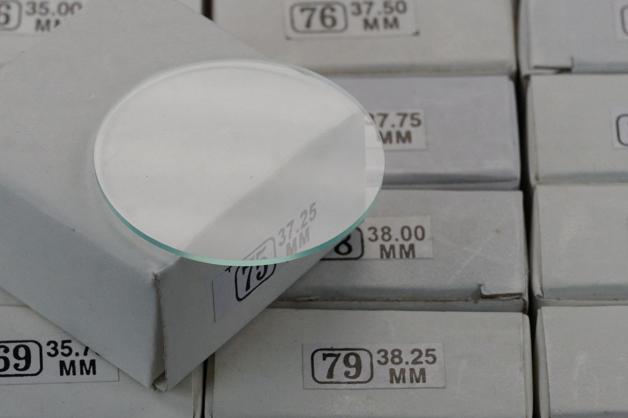 400x Flat Mineral Crystals Glass 31-41mm Large Watch Pocketwatch Replacement Set