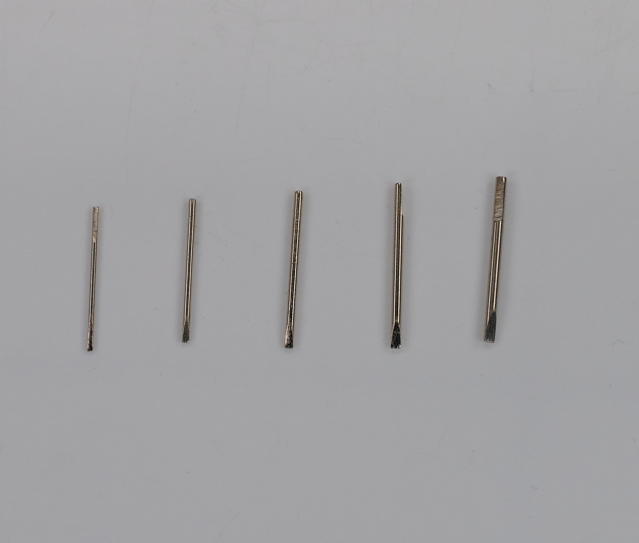 5x Small Screwdriver Blades 0.8mm -1.6mm Watchmakers Replacement Watch Repairs