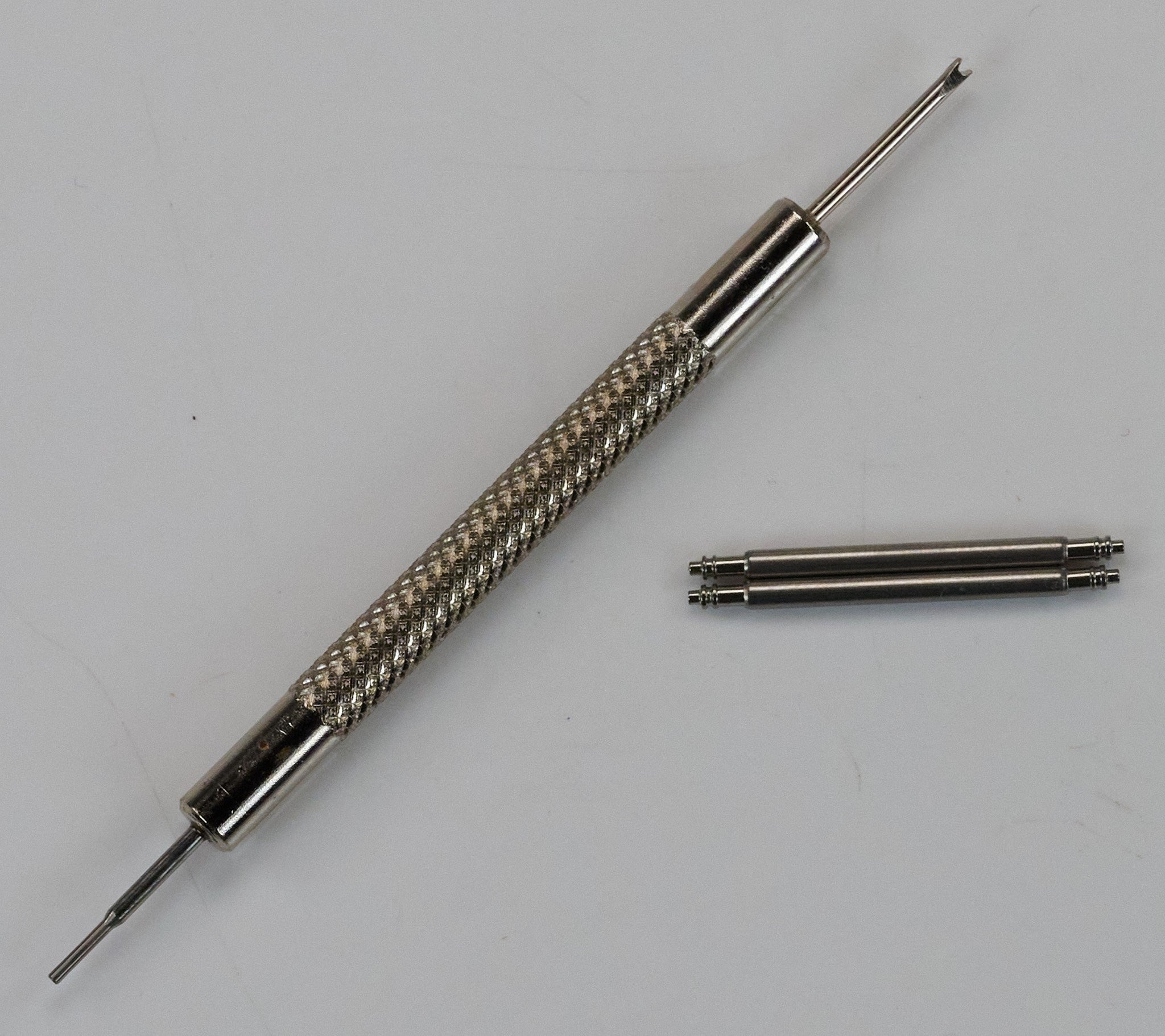 1.8mm Thick Spring Bars Heavy Duty Pin Watch Straps Replacement 18-24mm + Tool