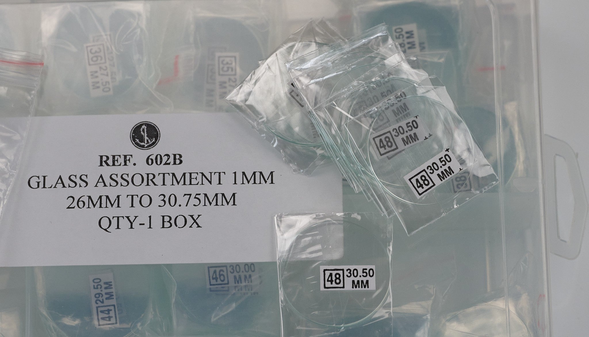 Quality 240x Mens Watch Crystal Mineral Glass 26mm - 30mm FLAT 1mm Replacement