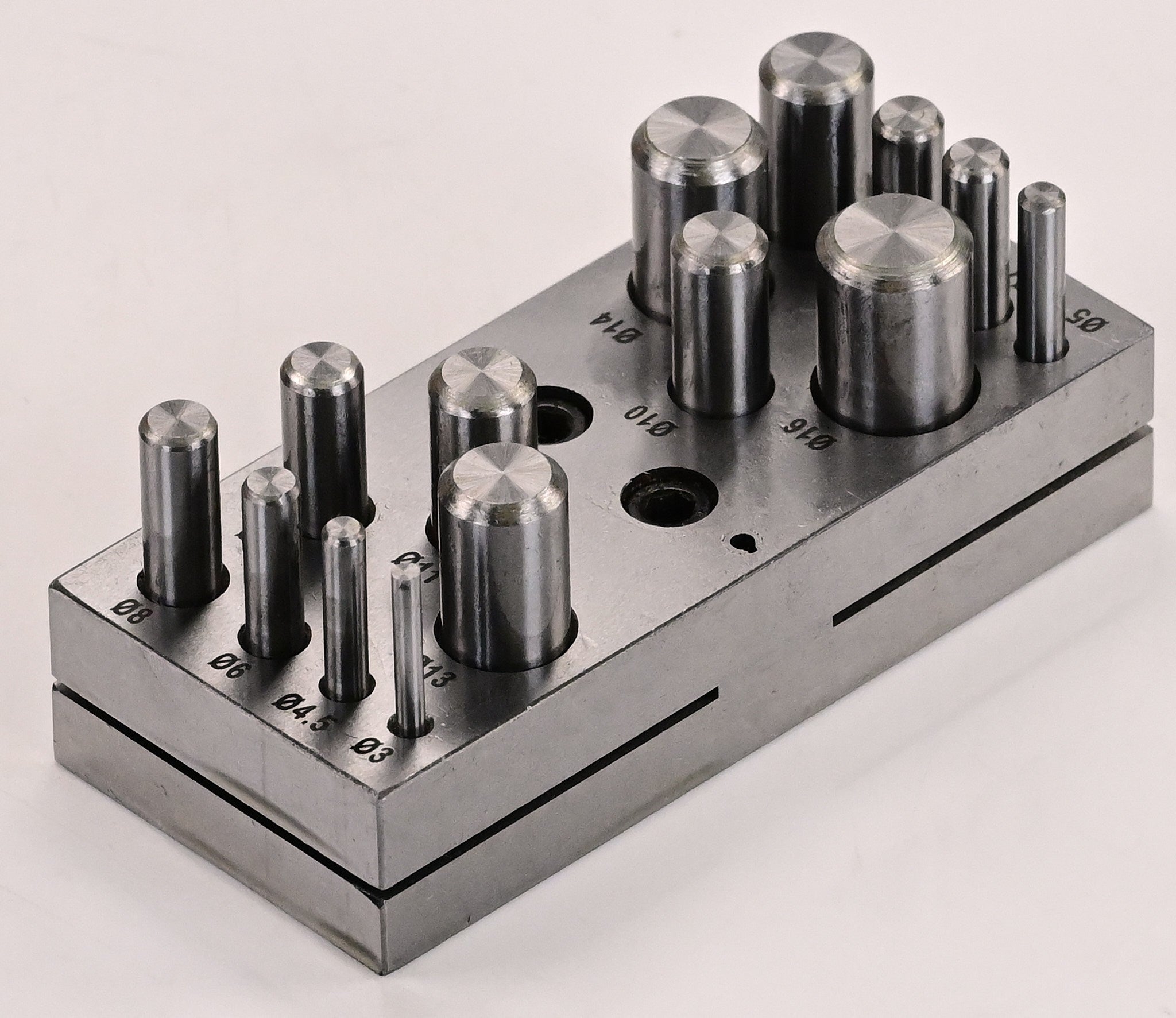 Jewellery Making Disc Cutter Round Circle Metal Cutting Tool Craft 14x Punches