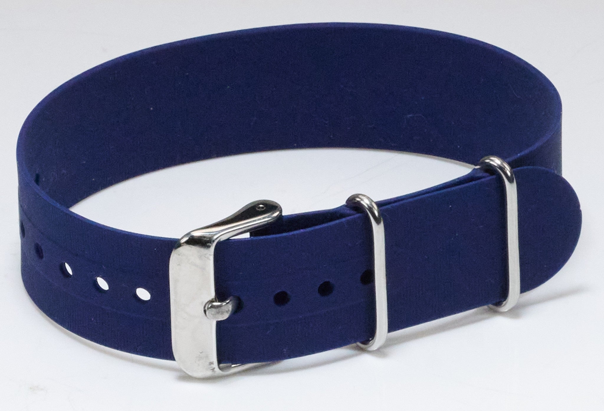 Military One Piece Silicone Rubber Watch Strap Band Stretchy Comfortable Divers